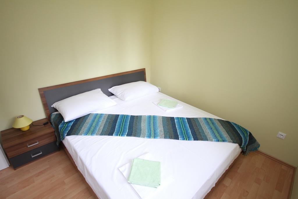 Apartment Franusic ชีลิปิ ภายนอก รูปภาพ