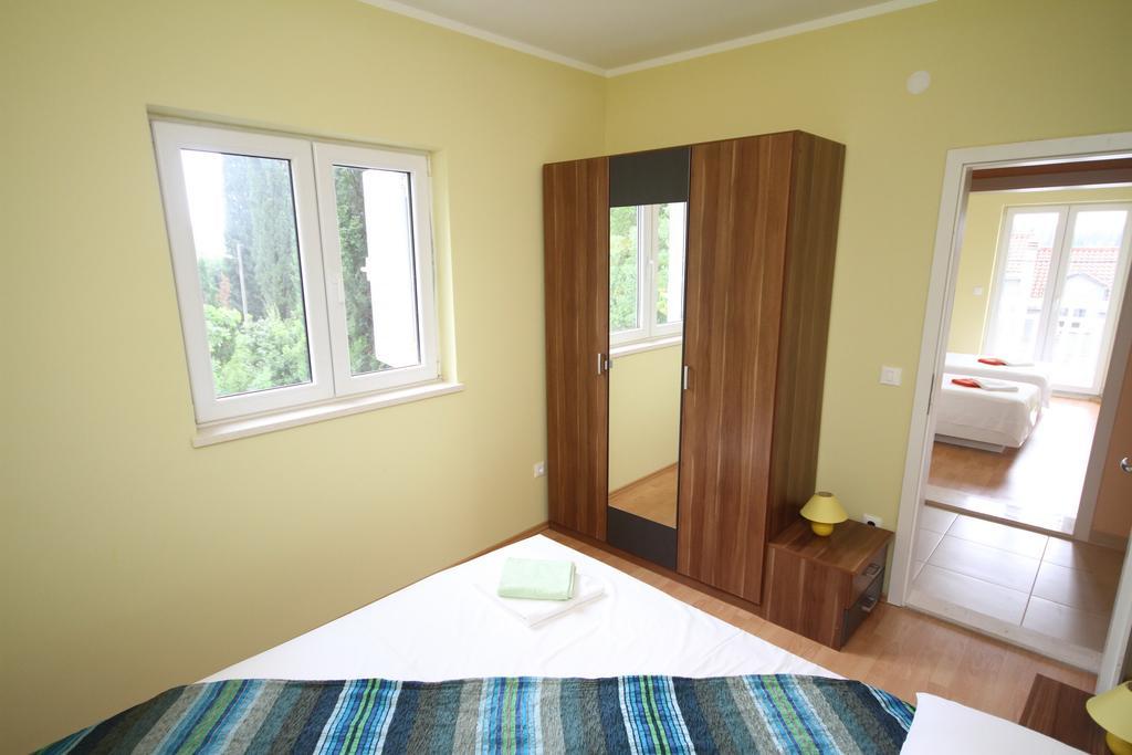 Apartment Franusic ชีลิปิ ภายนอก รูปภาพ